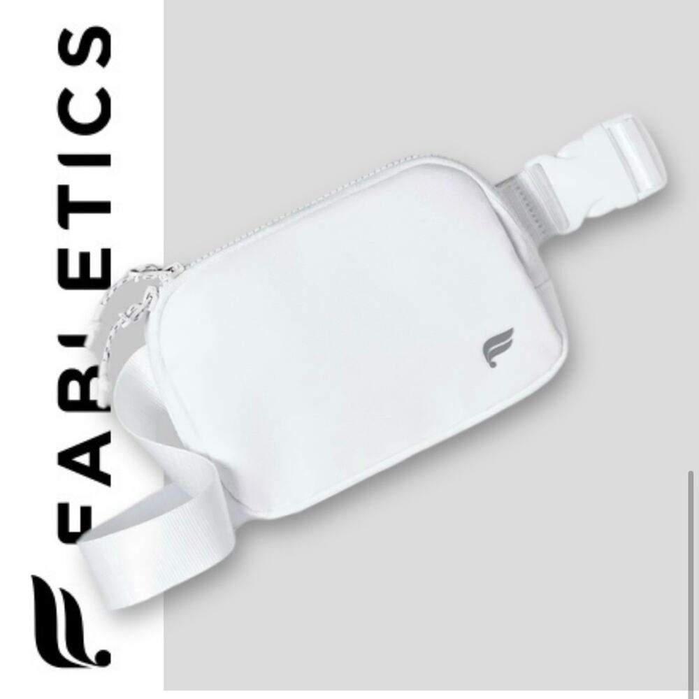 FABLETICS NWT WHITE CROSSBODY BELT BAG ACTIVE ATHLEISURE SPORT PICKLEBALL